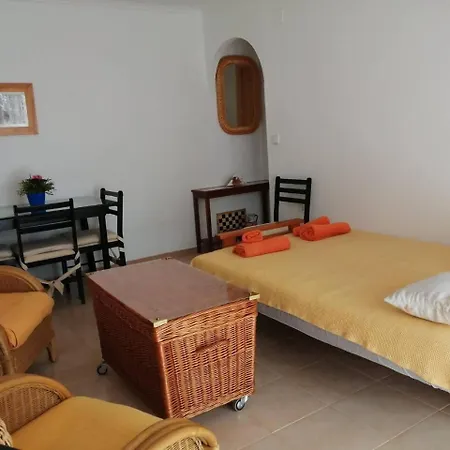 Apartment Helena 3 Minutes From The